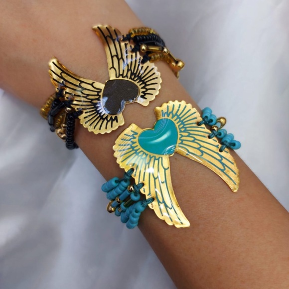 Statement handmade Angel wings bracelets in 24k gold filled - Picture 3 of 3